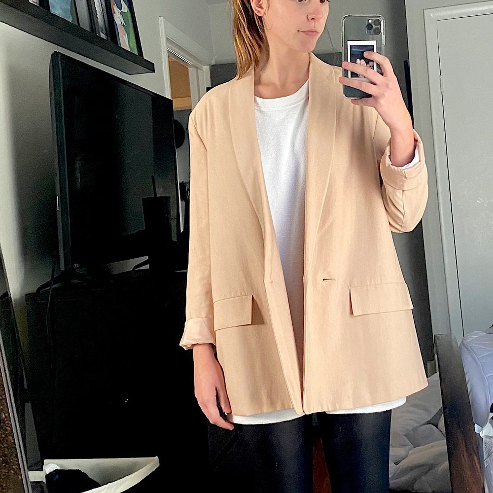 Blush oversized blazer